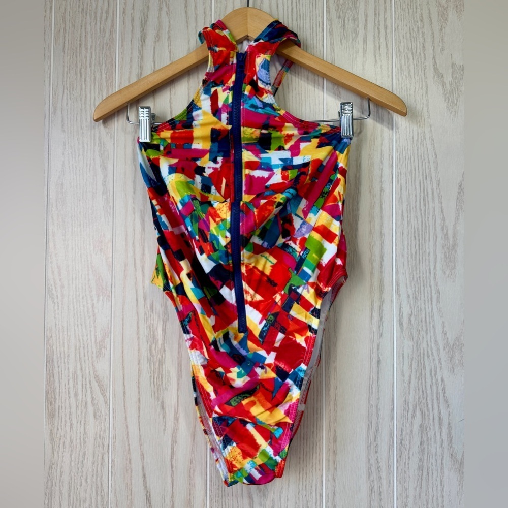 VENUS Multicolor Abstract Front Zip One-Piece Swimsuit Size 8